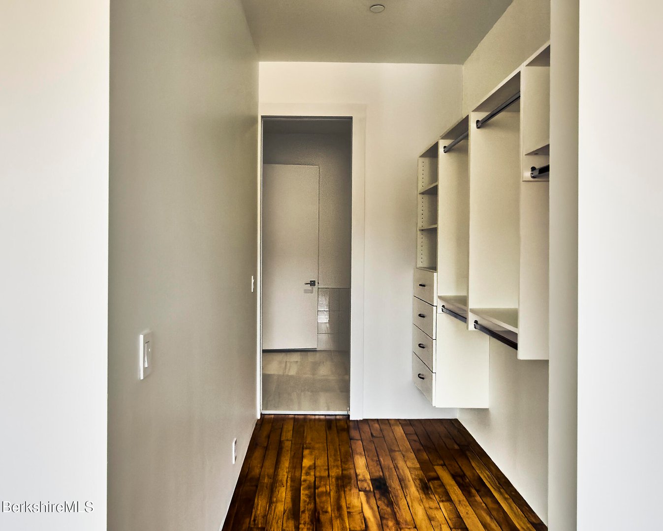 520 State Rd  #309 Photo 17