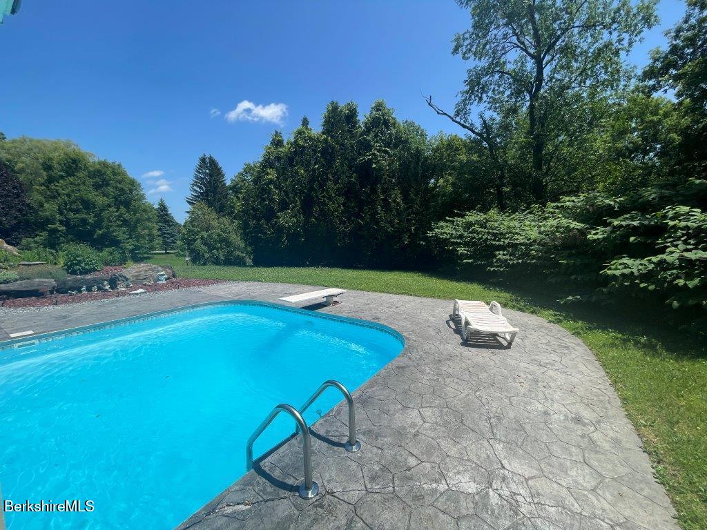 40 Willow Cove Rd Photo 51