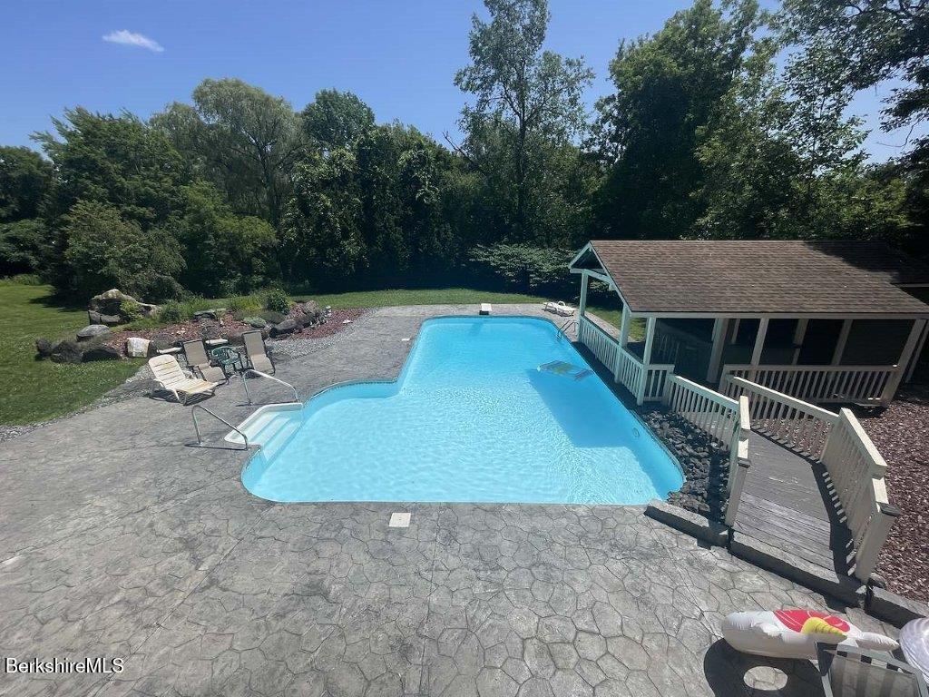 40 Willow Cove Rd Photo 41