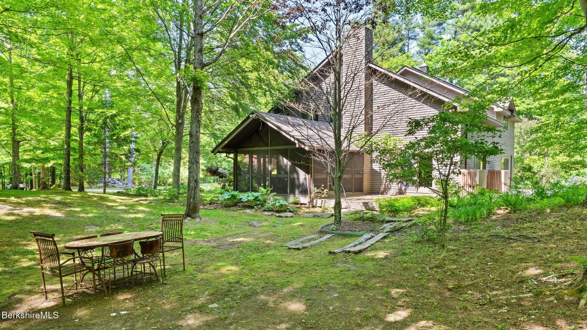 173 Hillsdale Rd Photo 16