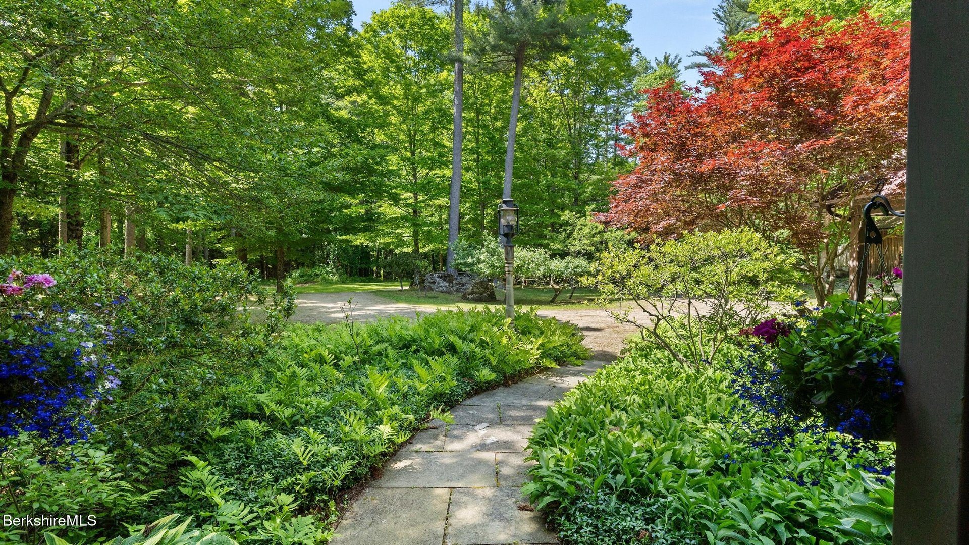 173 Hillsdale Rd Photo 6