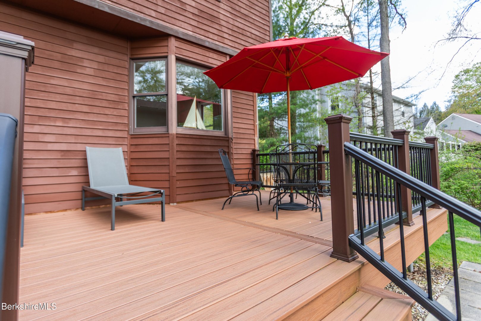 48 Lindsay Dr Photo 47