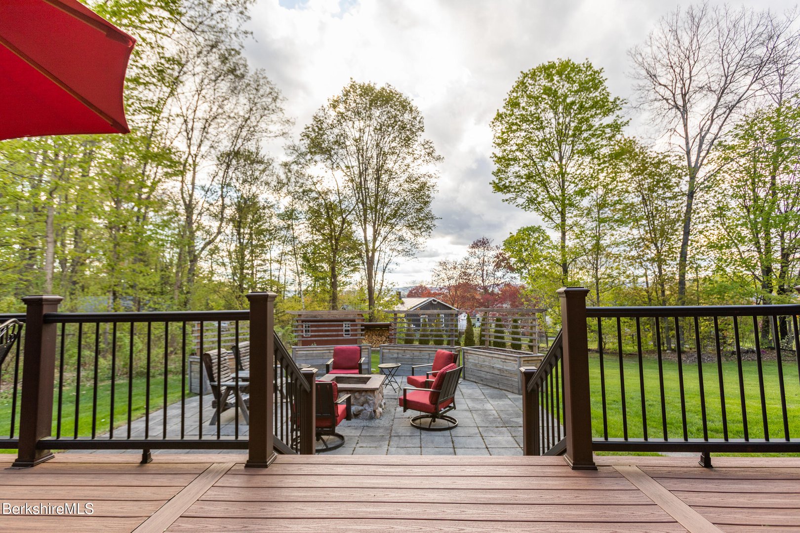 48 Lindsay Dr Photo 44