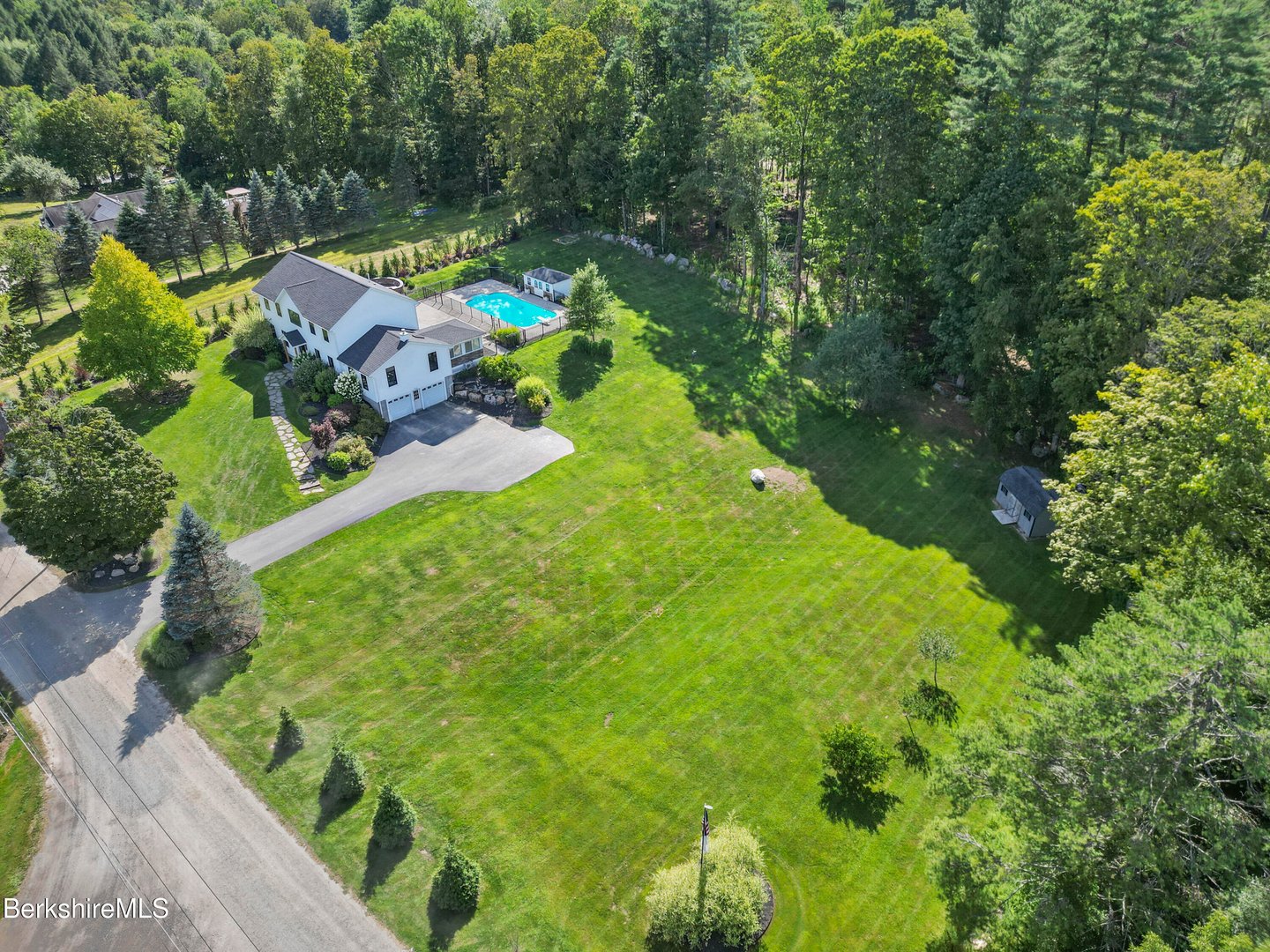 65 Johnson Rd Photo 76