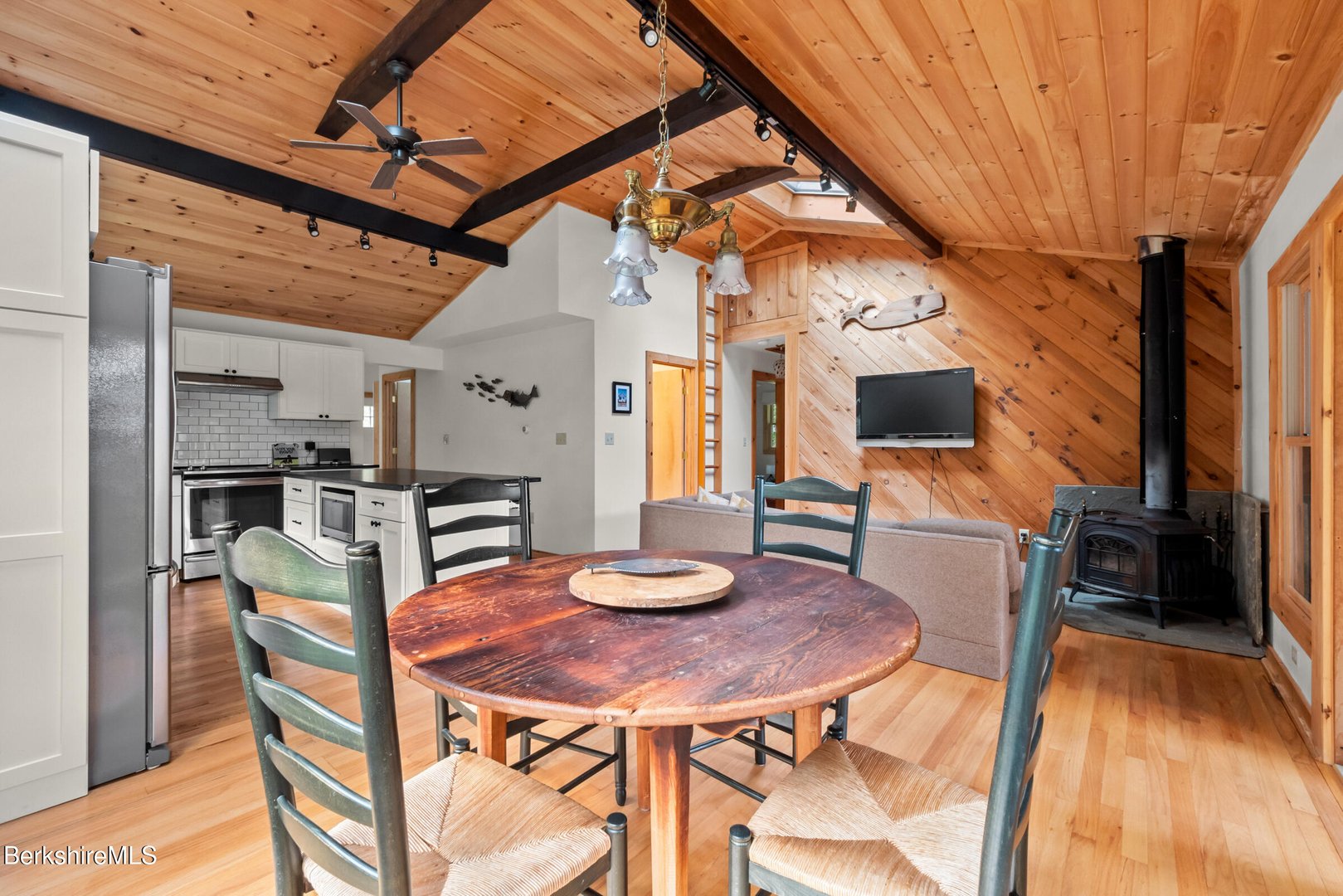 10 Phelps Rd Photo 20