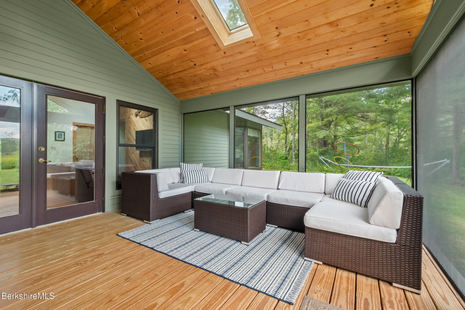 10 Phelps Rd Photo 35