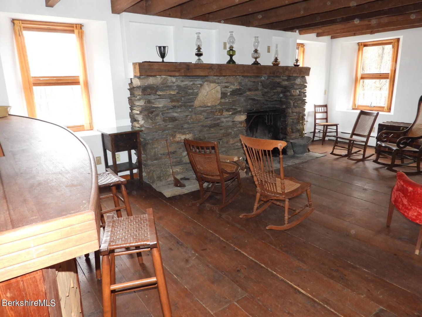 775 Williamstown Rd Photo 17