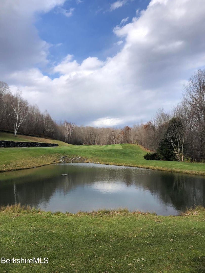 775 Williamstown Rd Photo 14