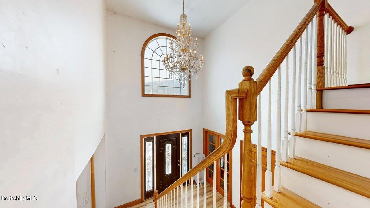 867 Notch Rd Photo 12