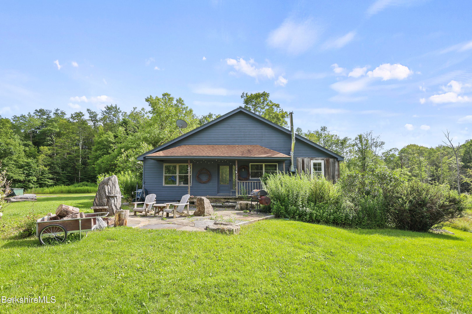 451 Williamstown Rd Photo 1