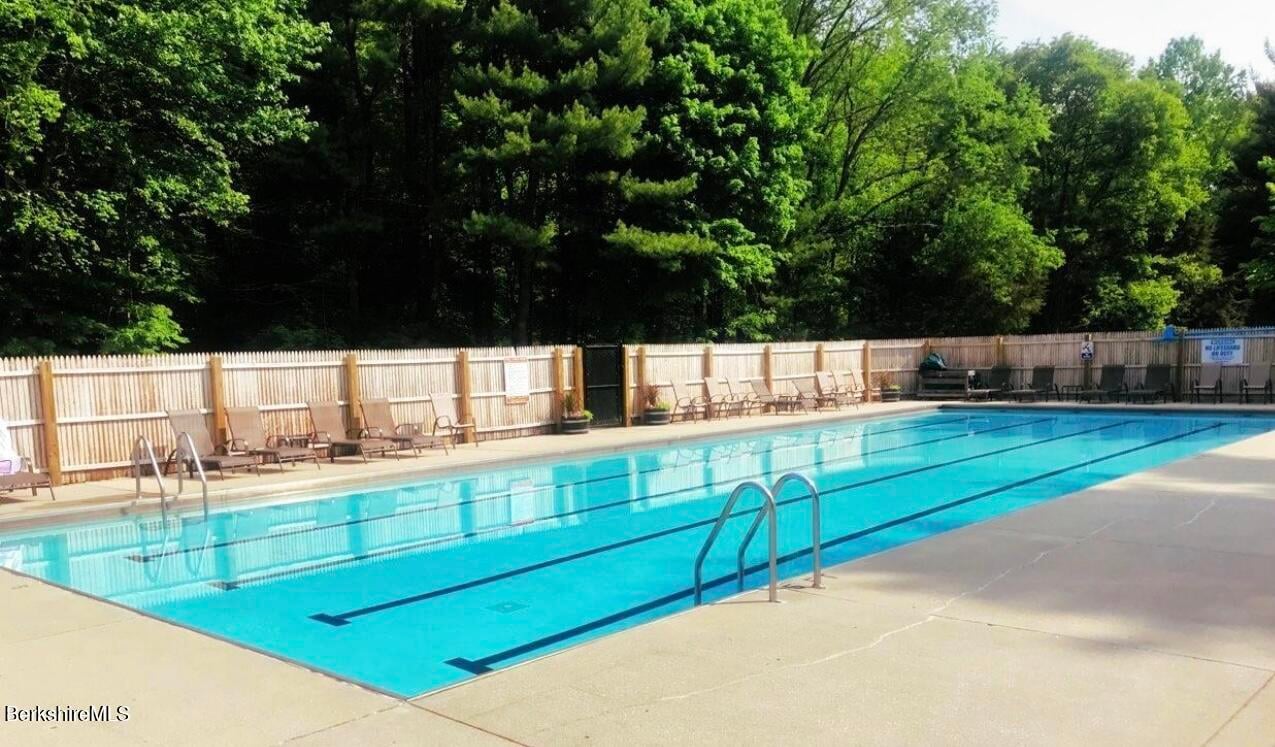 314 & 316 Lakeshore Dr Photo 10