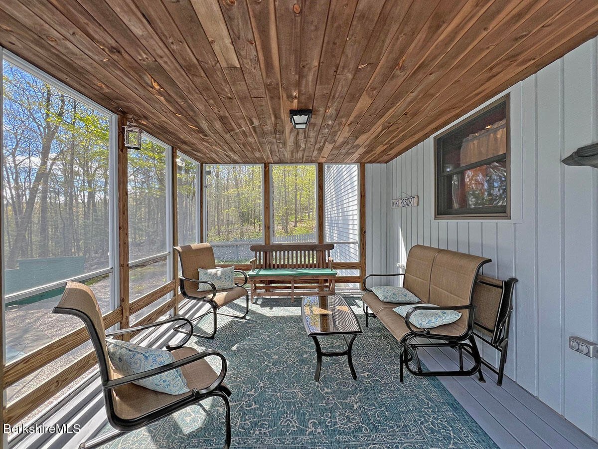 7 Stonebridge Way Photo 39