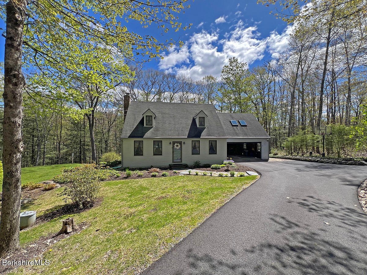 7 Stonebridge Way Photo 2