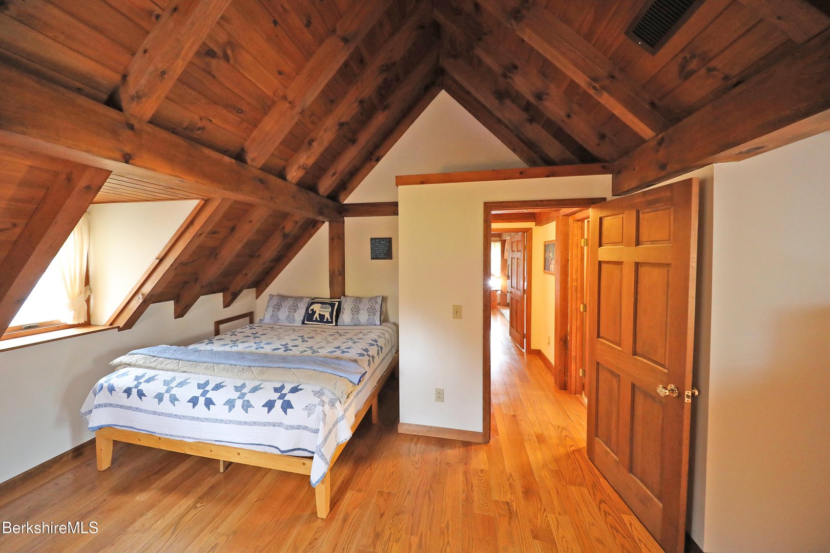 7 Stonebridge Way Photo 27