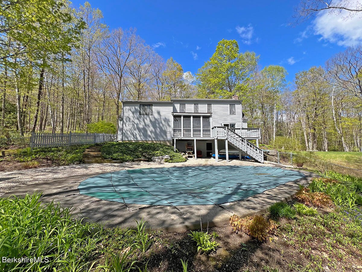7 Stonebridge Way Photo 38