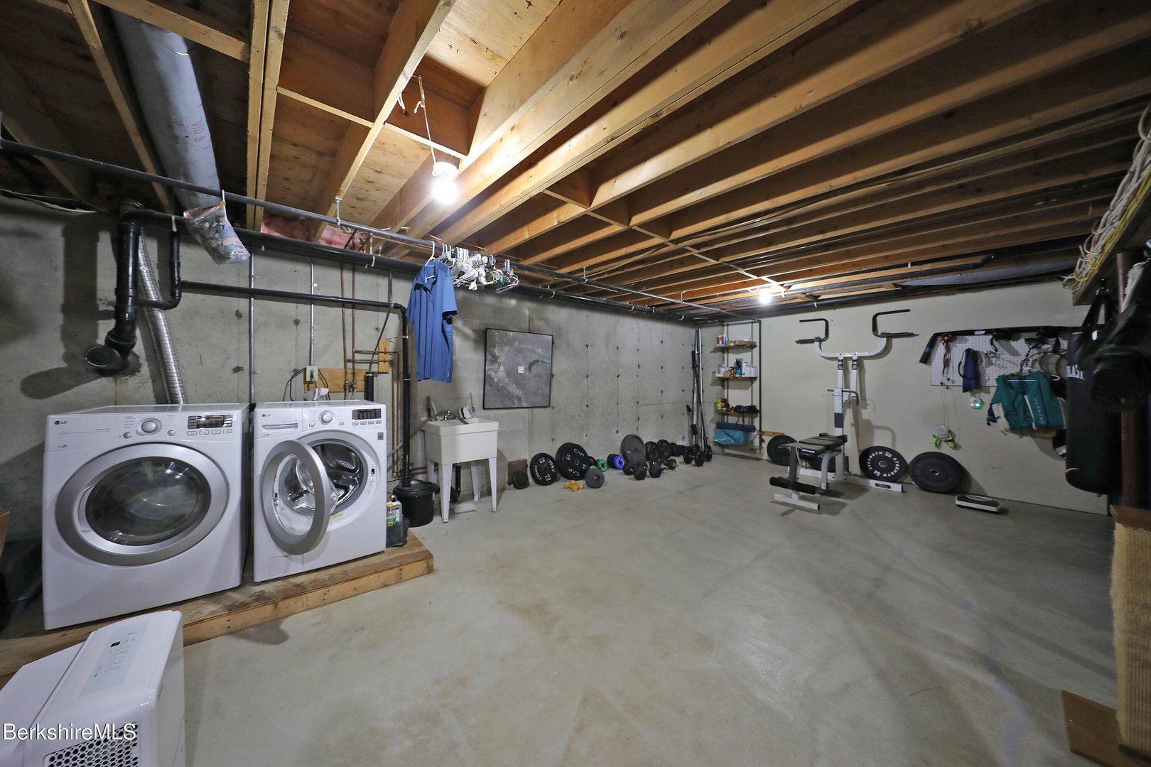 7 Stonebridge Way Photo 35