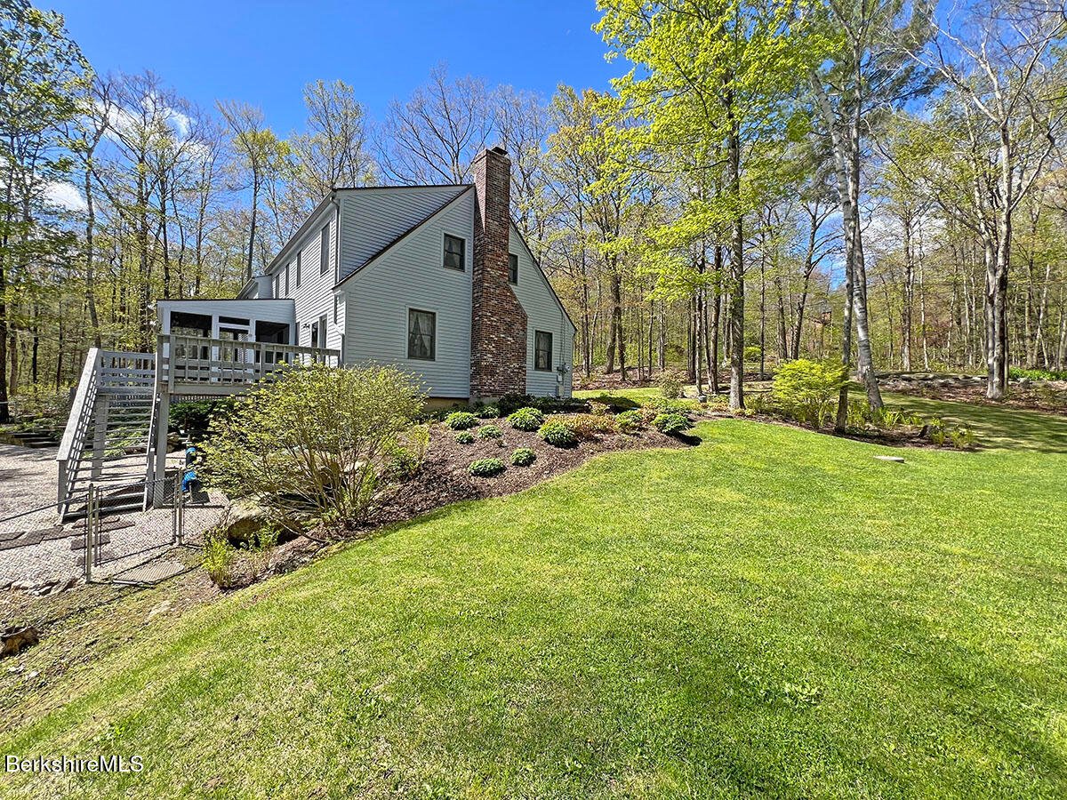 7 Stonebridge Way Photo 43
