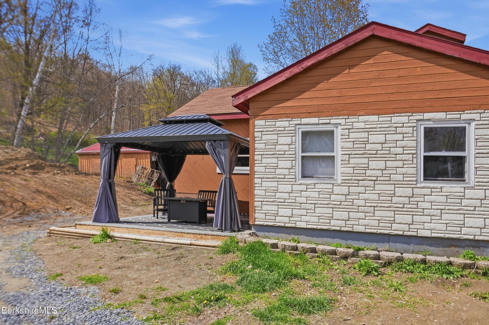 475 West Rd Photo 46