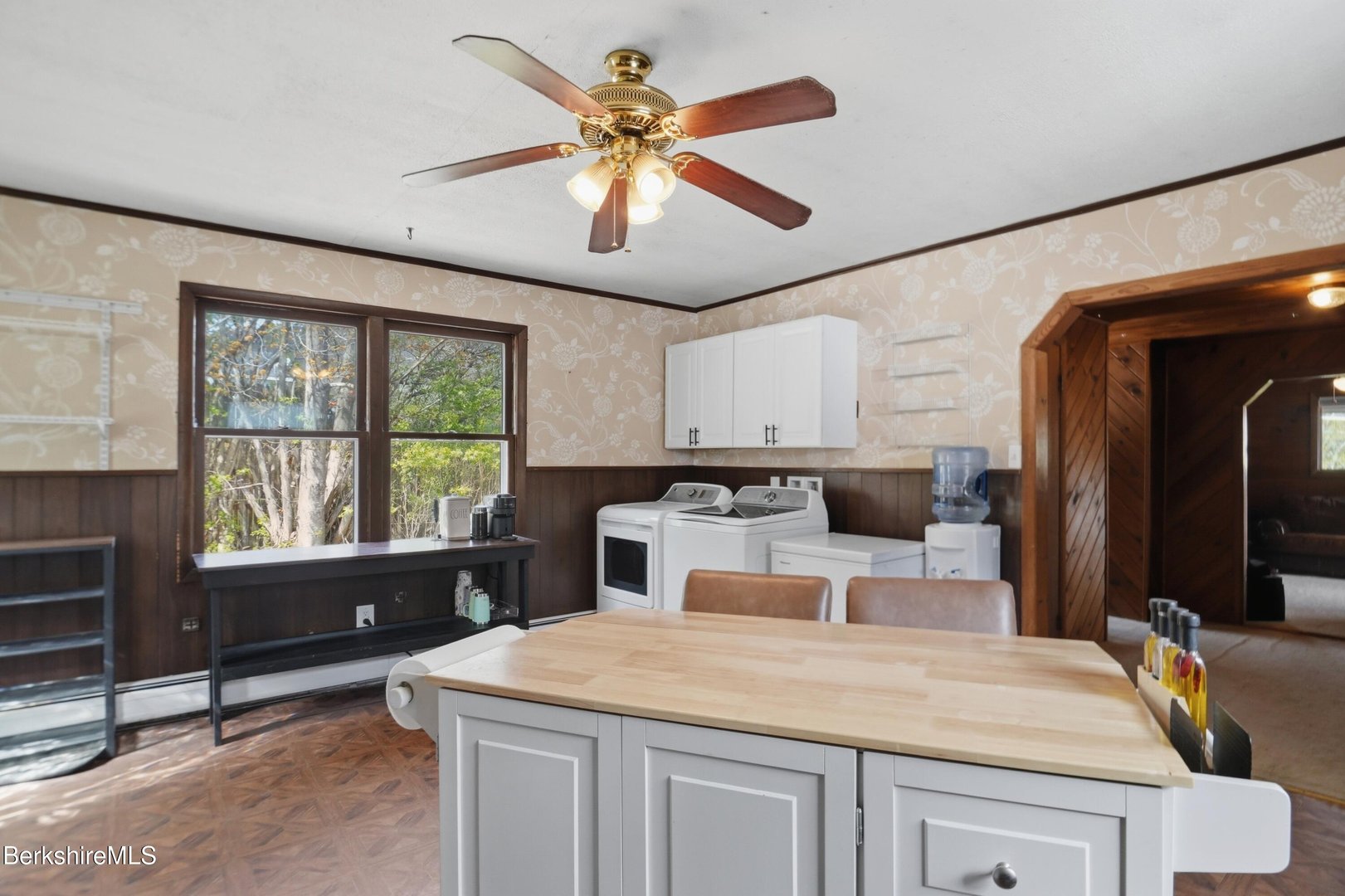 475 West Rd Photo 13