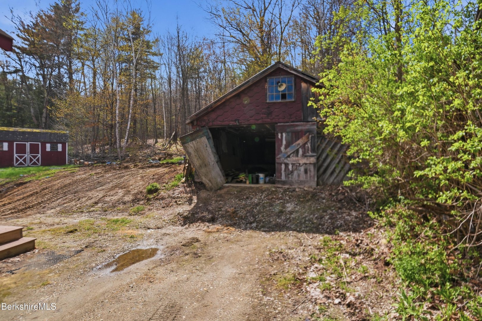 475 West Rd Photo 44