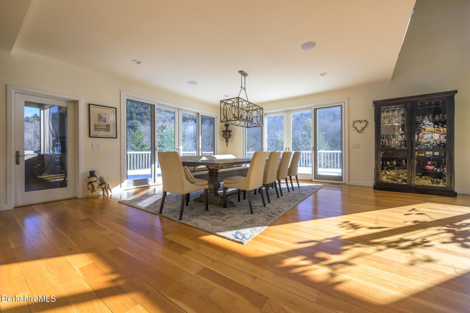 83 Maple Hill Rd Photo 21