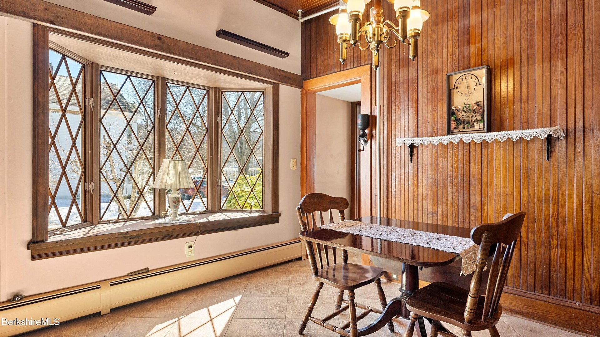 Cheshire Single Family Photo 6