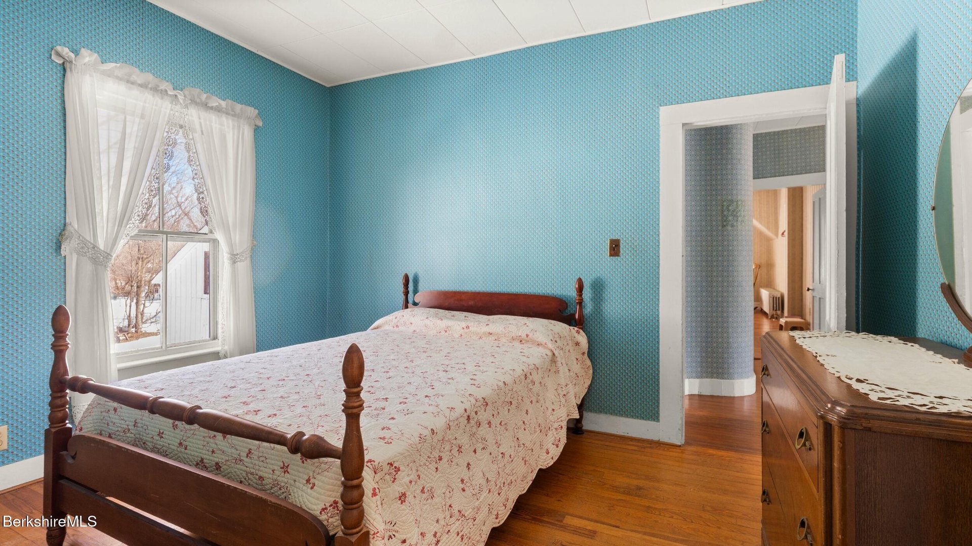 Cheshire Single Family Photo 22