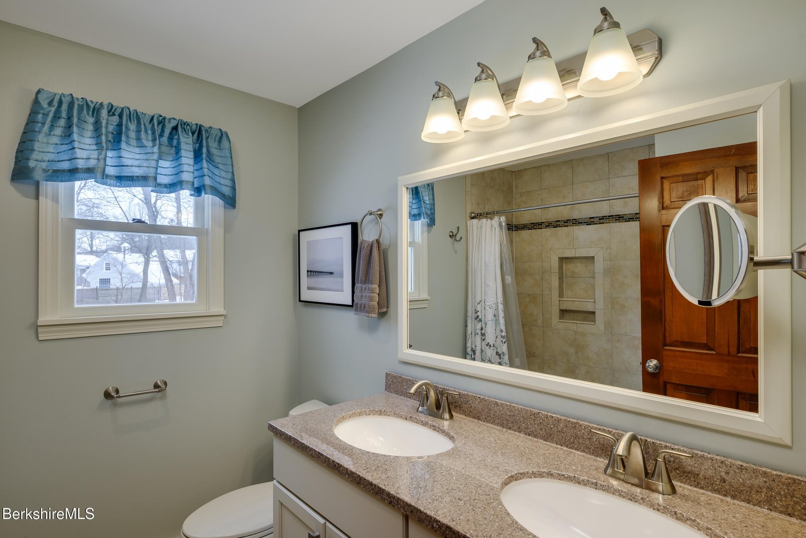 32 Marcella Way Photo 18