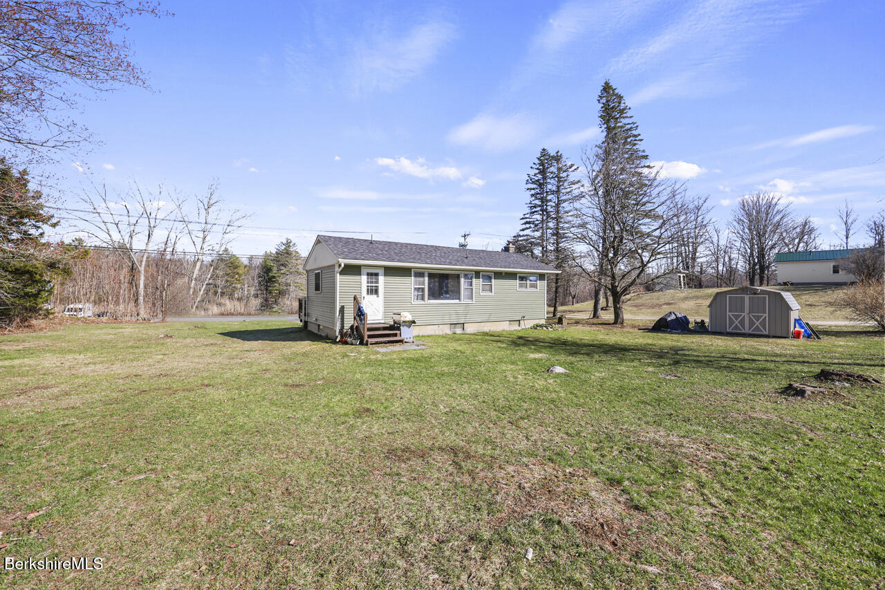 31 New Windsor Rd Photo 14