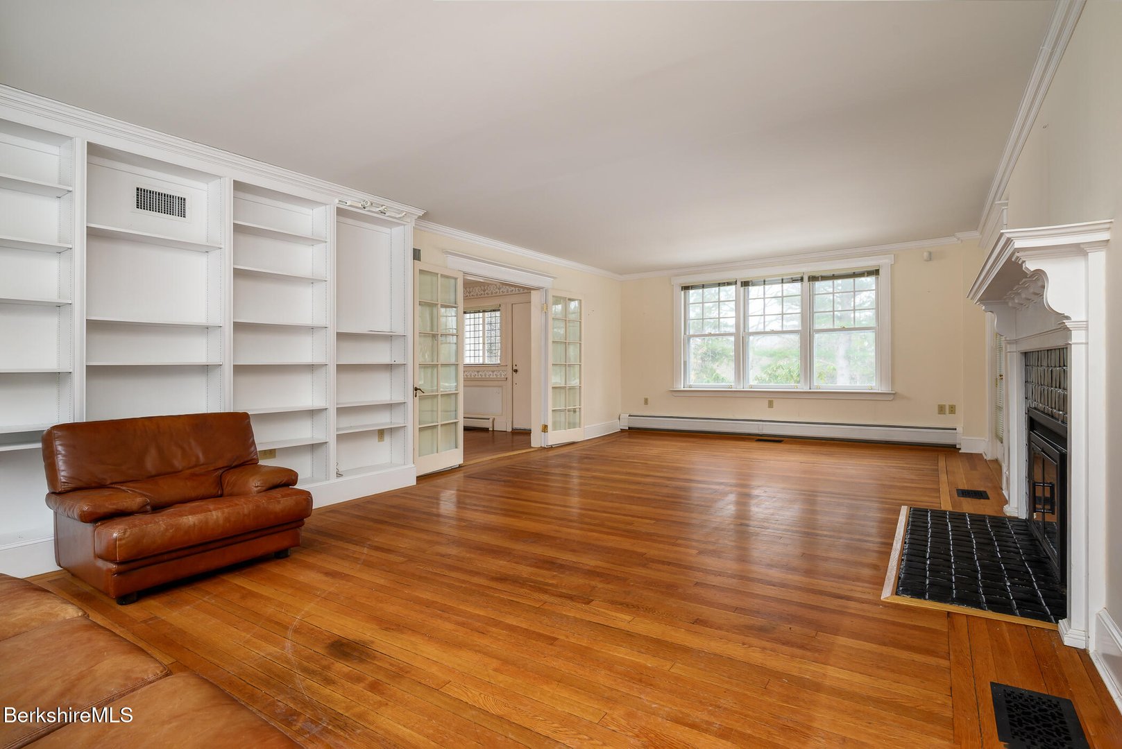 111 Park St Photo 29