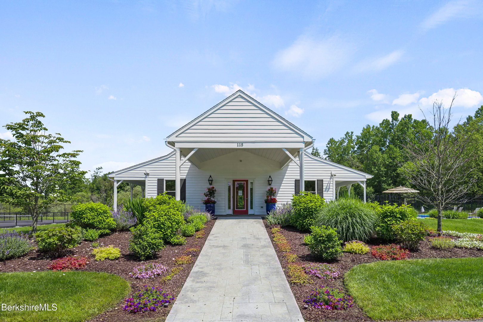 581 Red Barn Rd Photo 55