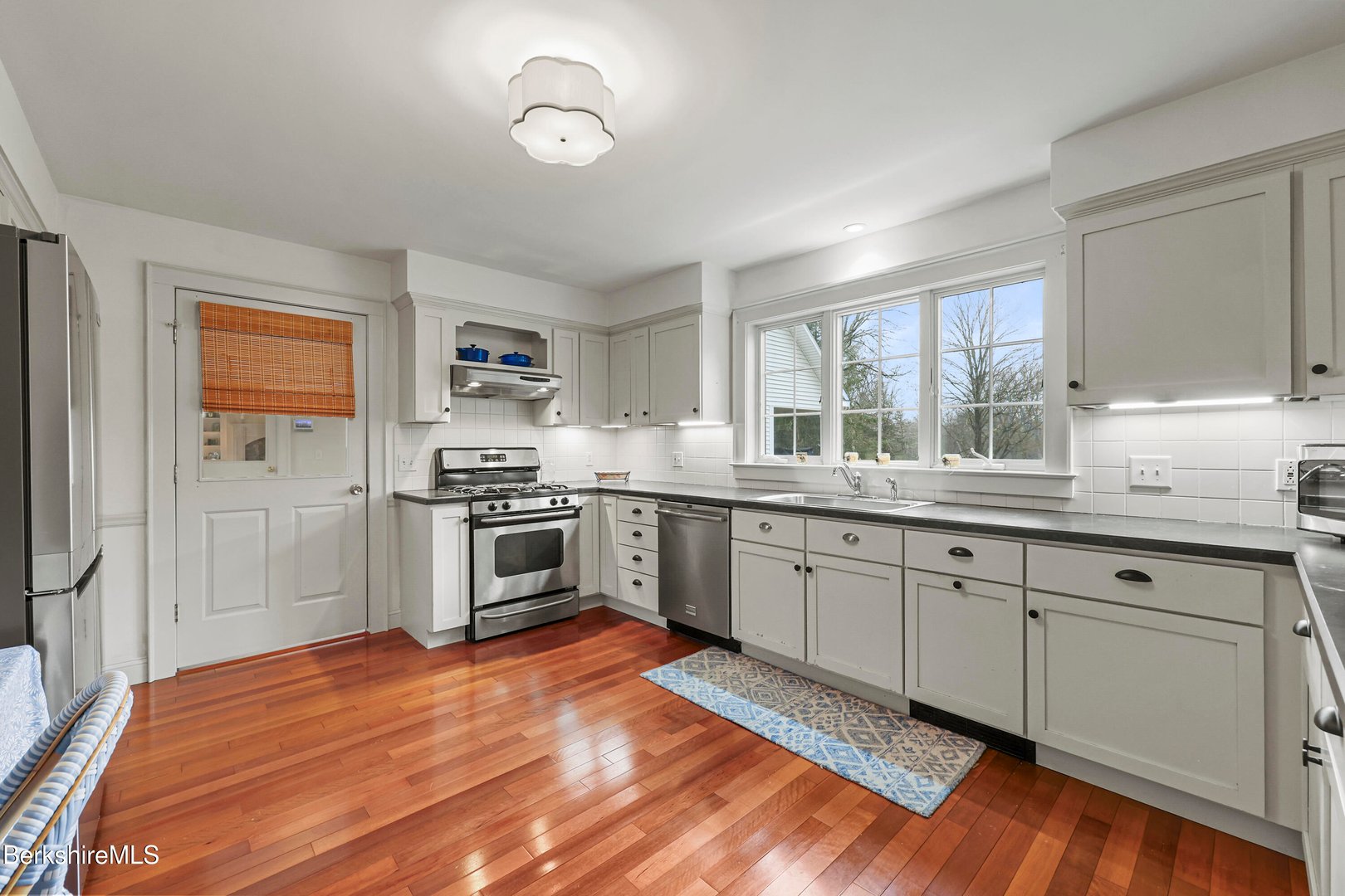 100 Walling Rd Photo 26