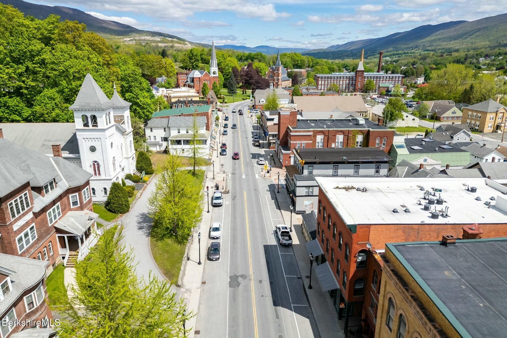 57-63 Park St Photo 16