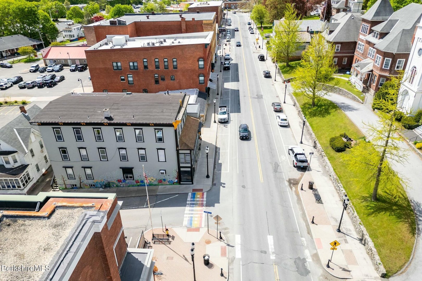 57-63 Park St Photo 15