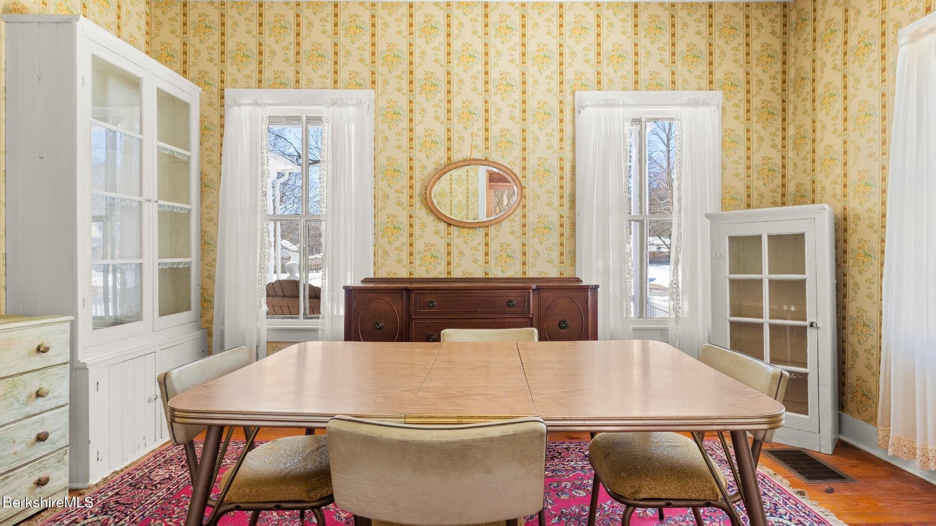 Cheshire Multi Family Photo 19