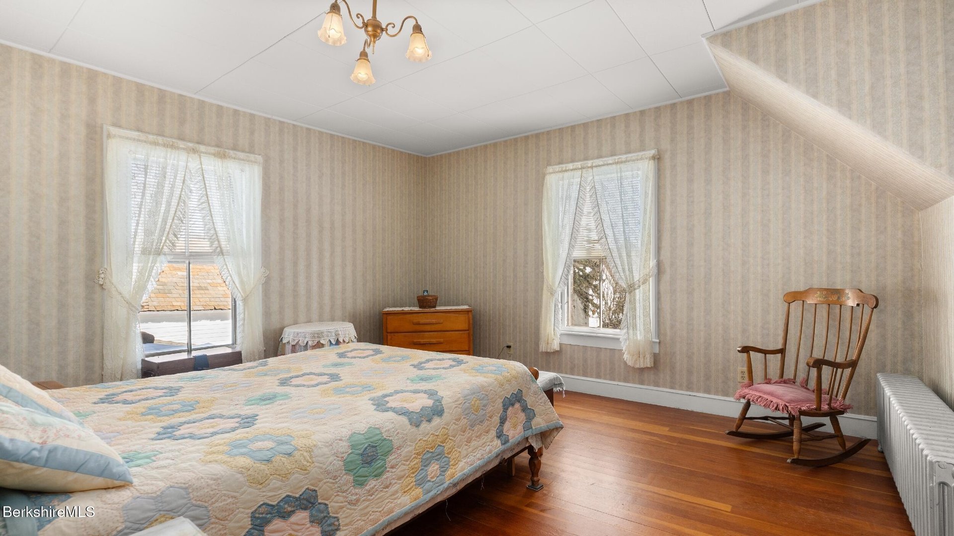 Cheshire Multi Family Photo 15