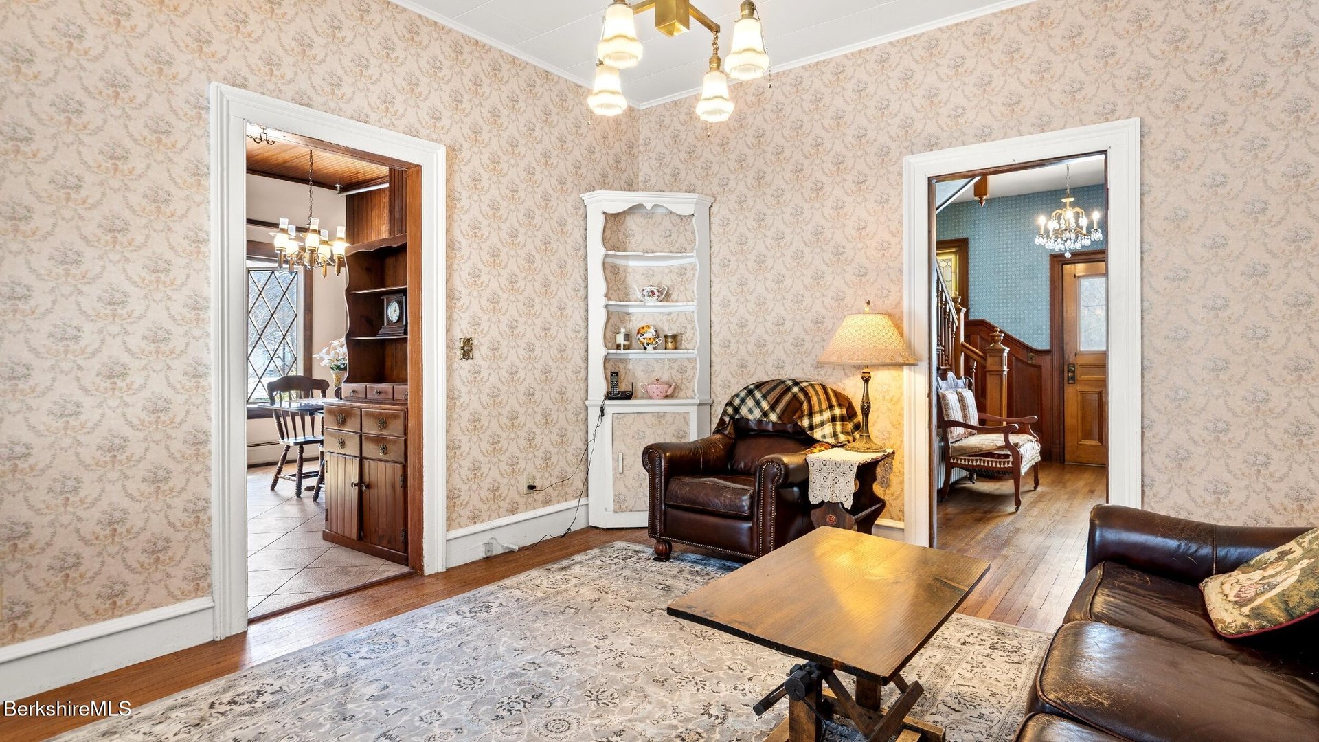 Cheshire Multi Family Photo 10