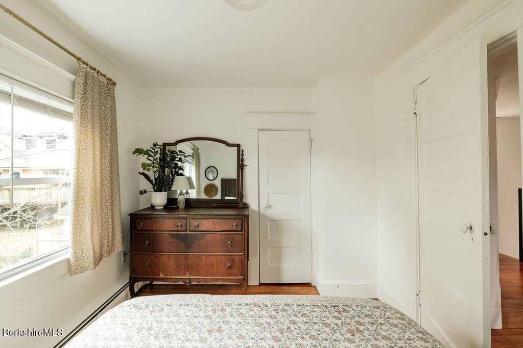 215 Prospect St Photo 23