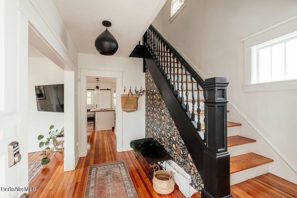 215 Prospect St Photo 17