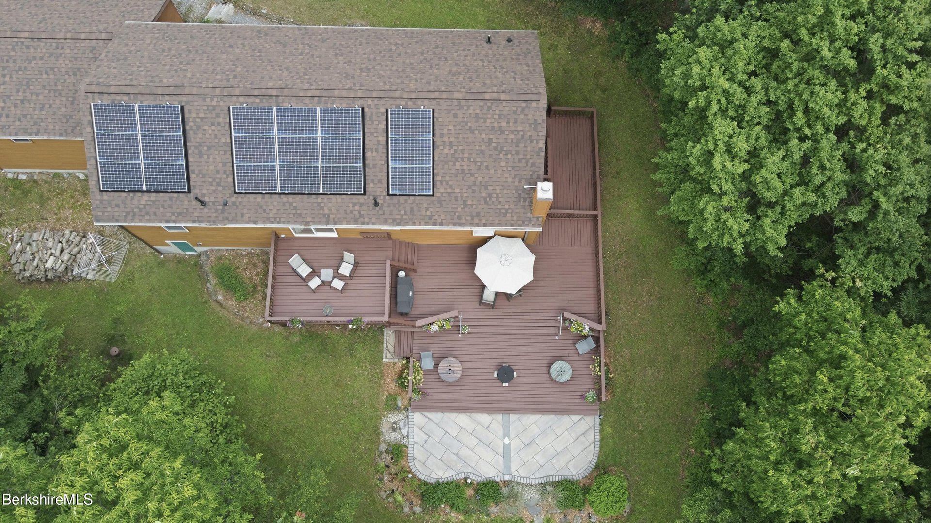 28 Mountain Pond Ln Photo 7