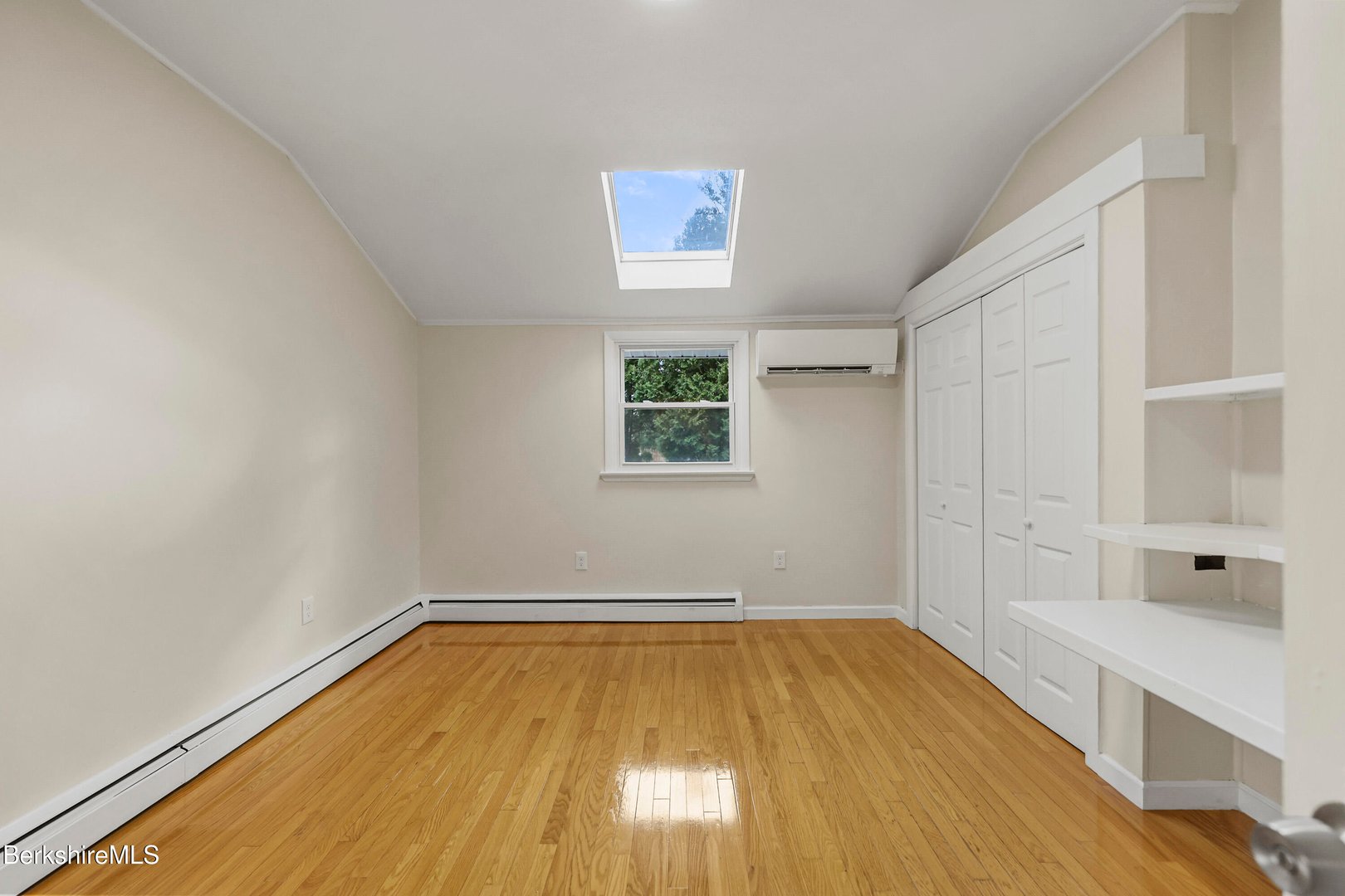 627 Lenox Rd Photo 21