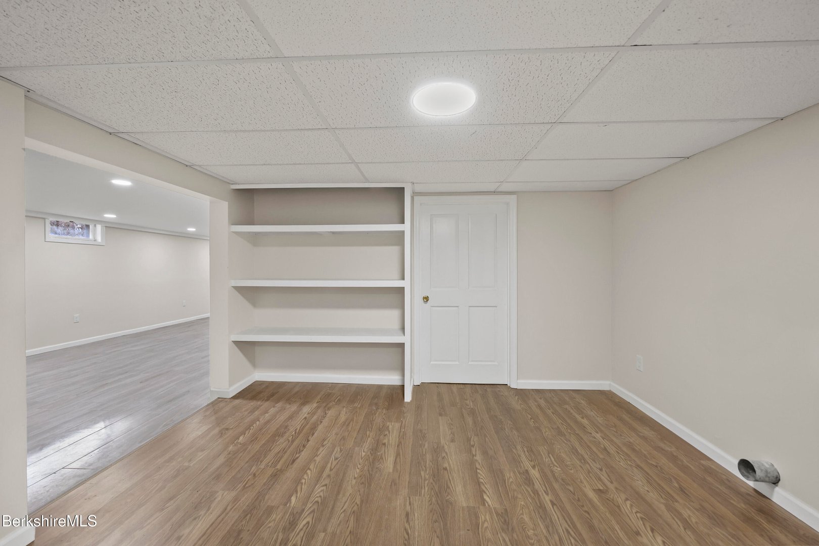 627 Lenox Rd Photo 31