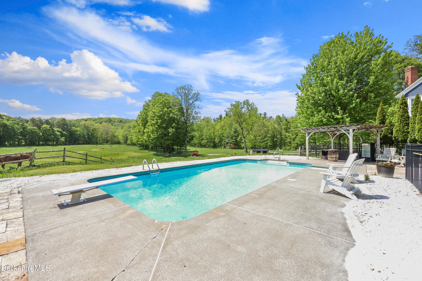 295 Blair Rd Photo 71