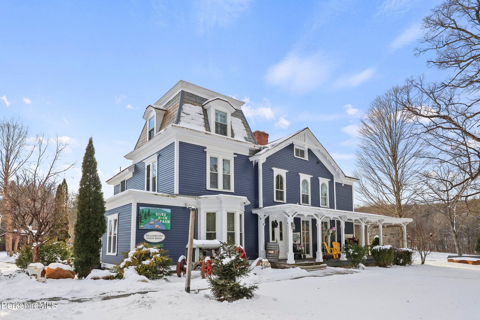 295 Blair Rd Photo 3