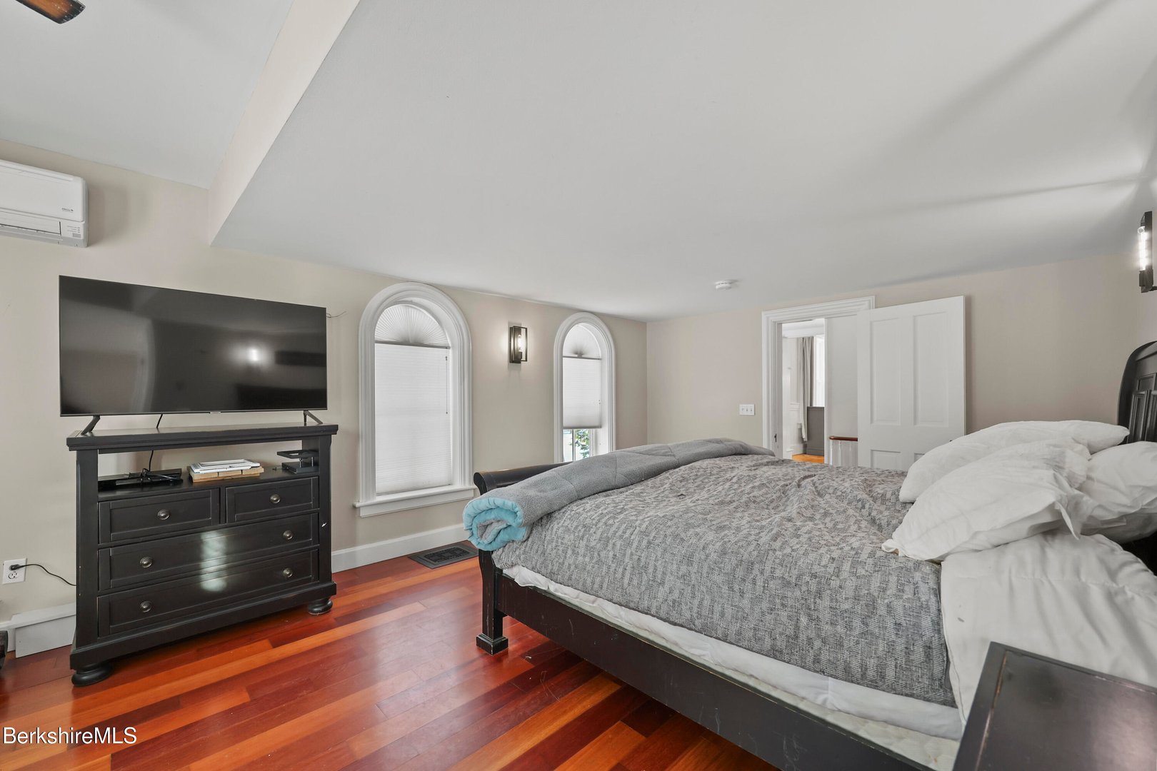 295 Blair Rd Photo 31