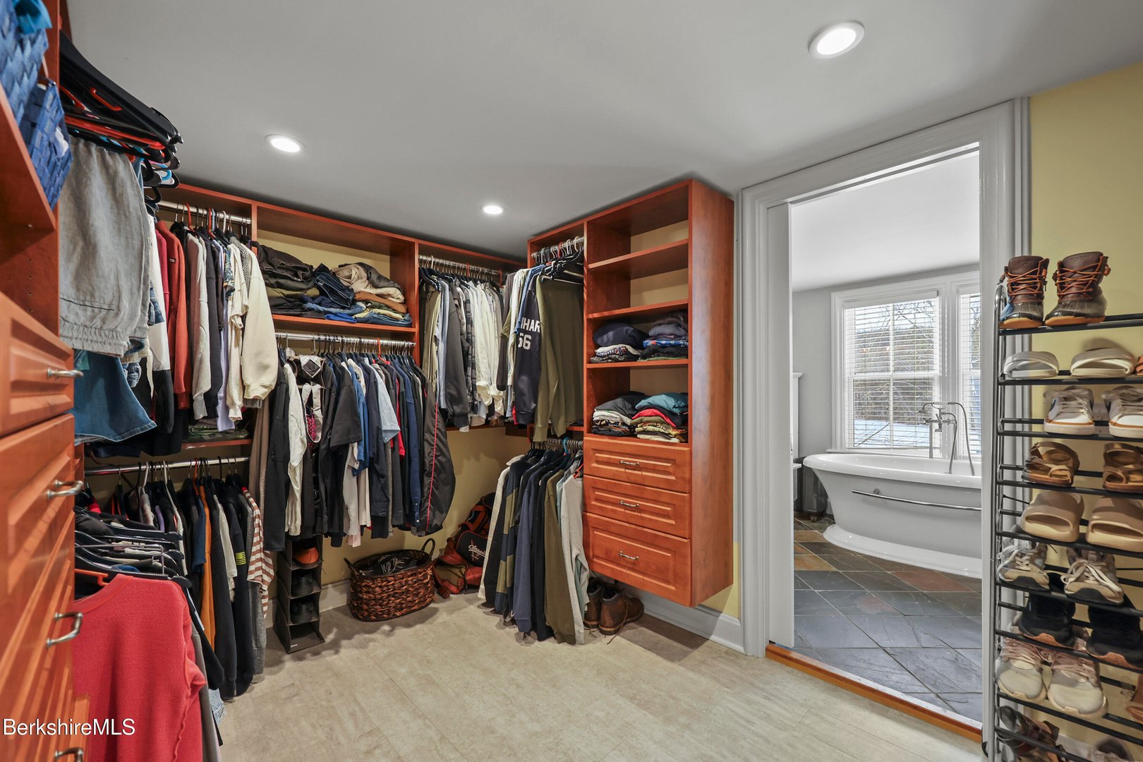 295 Blair Rd Photo 36