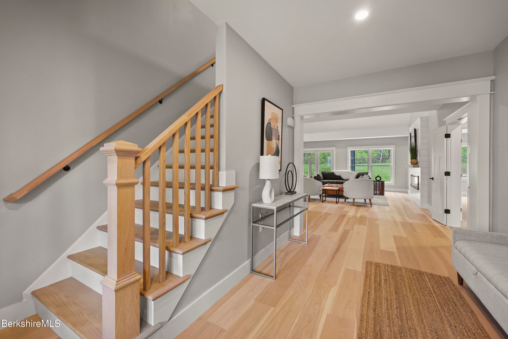 6 Thrushwood Ln Photo 7