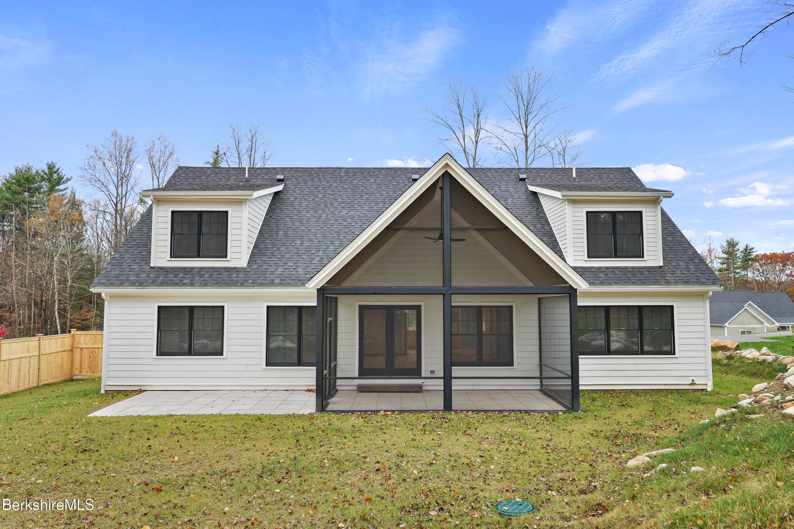 6 Thrushwood Ln Photo 55