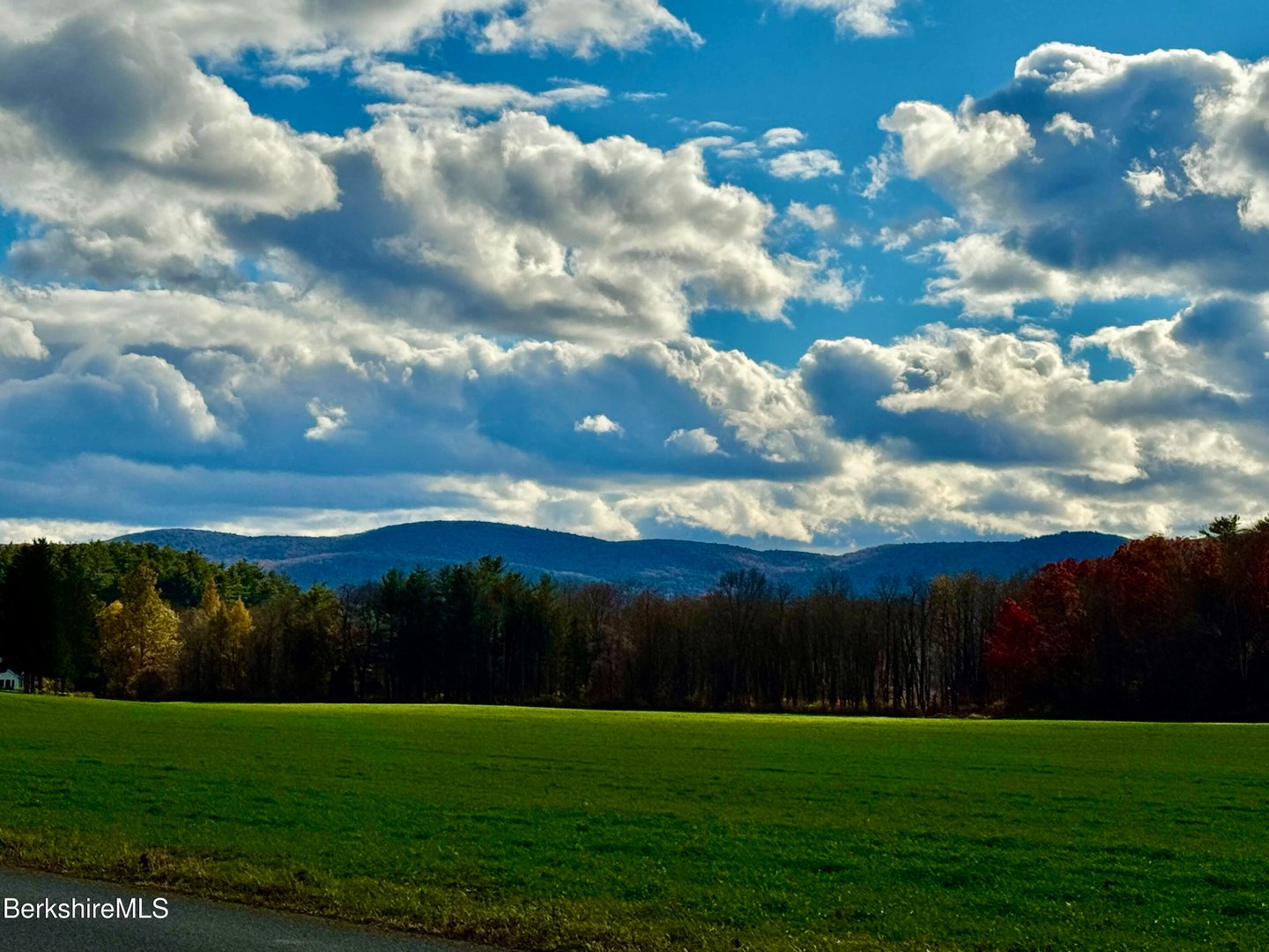 2010-2012 Clayton Mill River Rd Photo 7