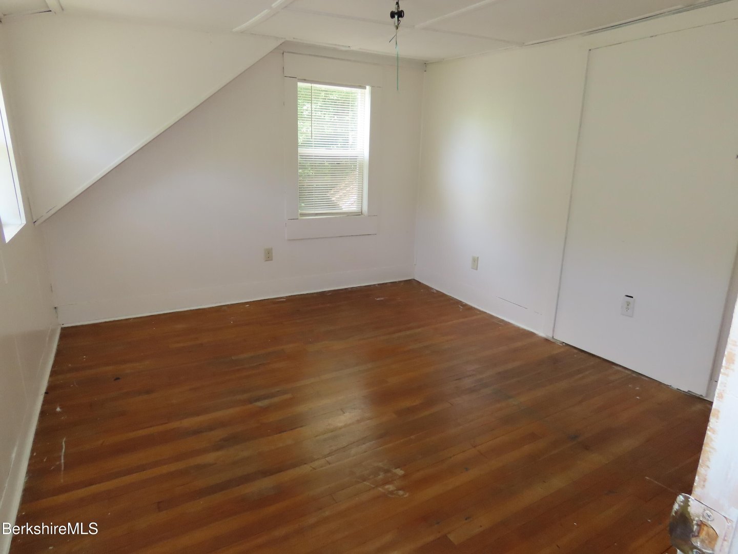 450 River Rd Photo 27